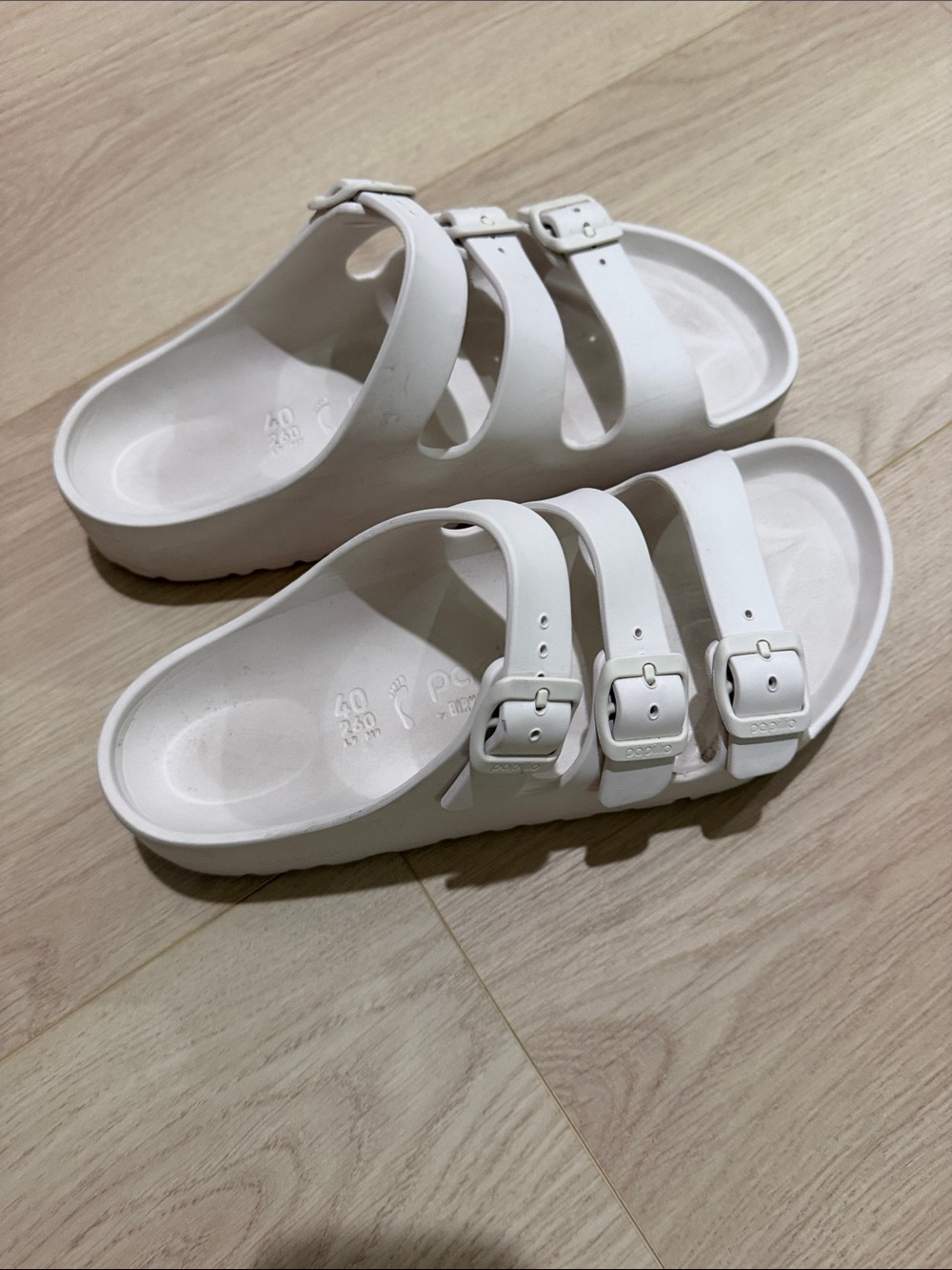 White Women’s Triple-Buckle Slide Sandals